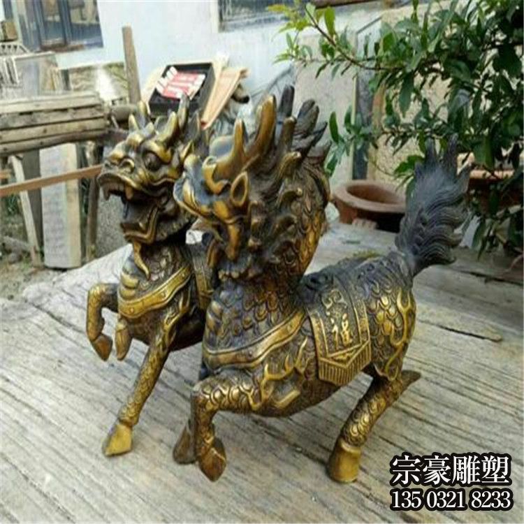 庭院不銹鋼仿古做舊一對麒麟雕塑 庭院不銹鋼仿古做舊一對麒麟雕塑