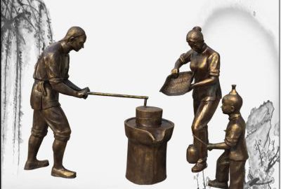 農耕系列之推磨人物雕塑